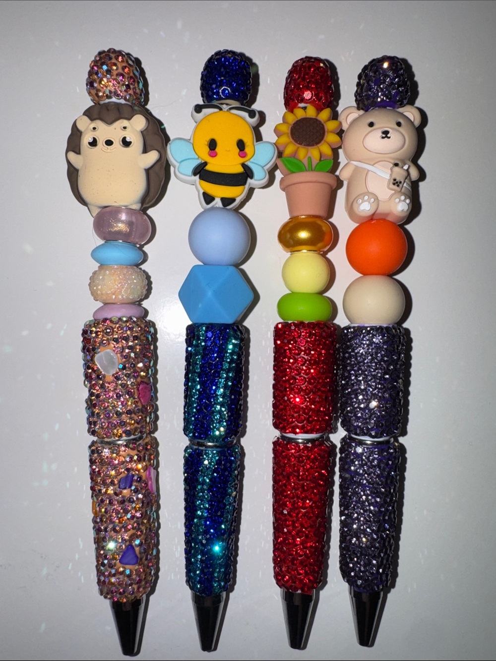 (1) Handmade beaded pen - Picture 3 of 4